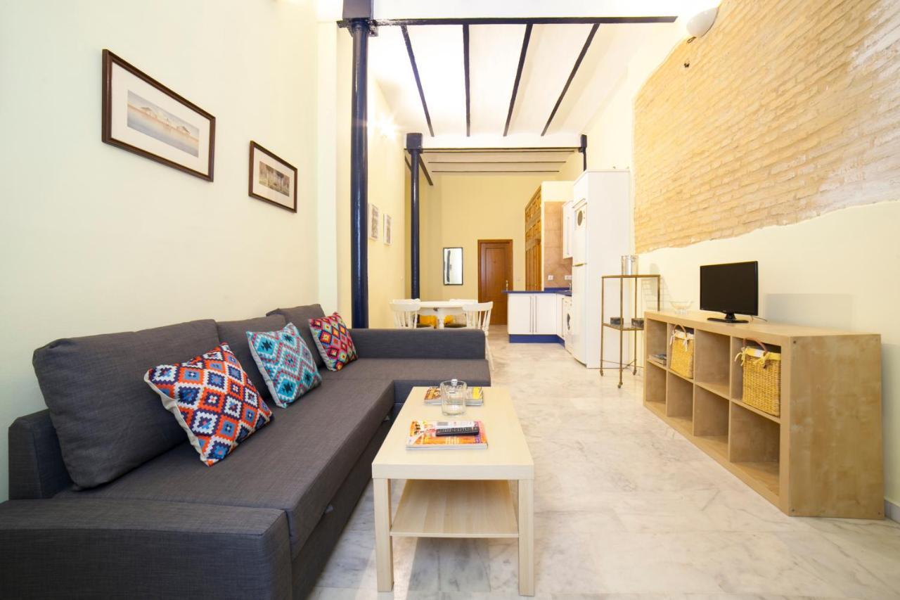 Alohamundi Valvanera Seville Ngoại thất bức ảnh