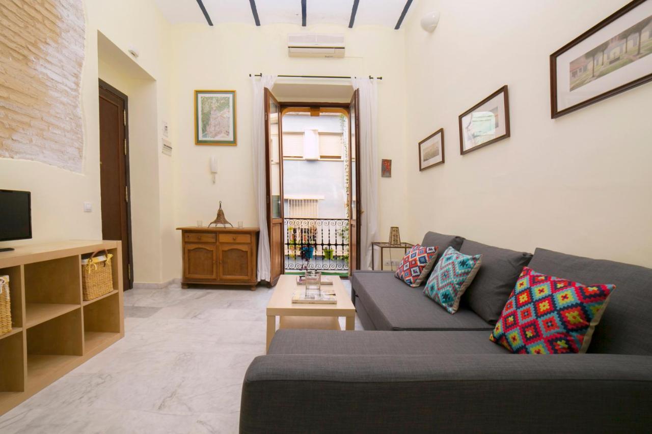 Alohamundi Valvanera Seville Ngoại thất bức ảnh
